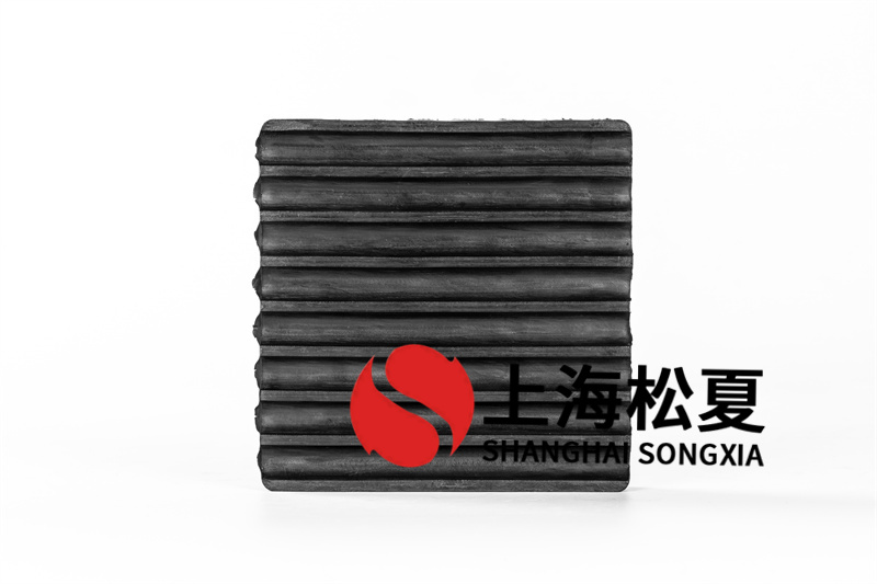 生產的橡膠<a href='http://www.zhangbolun.cn' target='_blank'><u>減震器</u></a>特點有哪些方面？